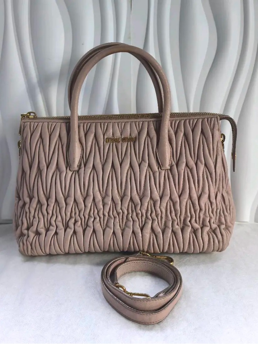 8 MIUMIU Matelasse Tote Pink